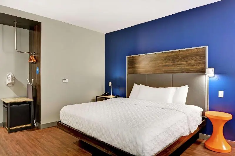 Standard-huone King-vuode, Tru By Hilton Middletown