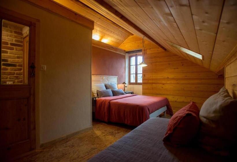 スーペリアースイート, Le Rêve D Aghon Chambres Et Table D Hôtes