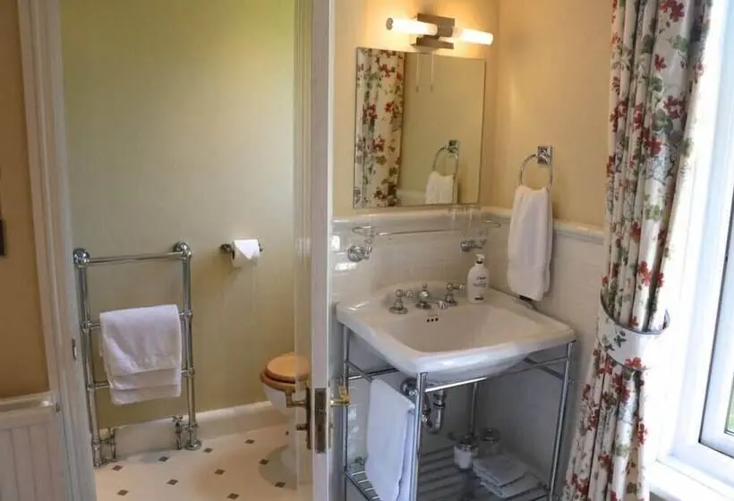 スタンダードルーム, Stoneborough House B&b