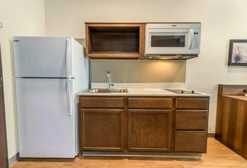 اتاق استاندارد برای معلولان, Woodspring Suites Miramar