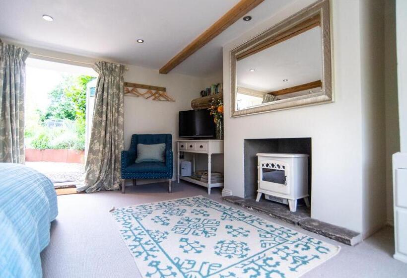 اتاق سوپریور با تخت بزرگ, Barton Cottage Bed And Breakfast
