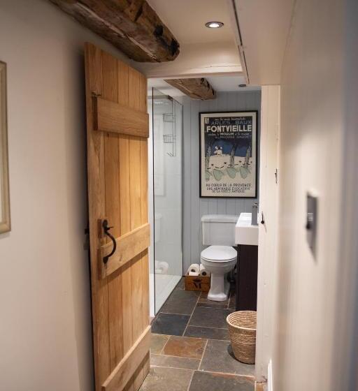 اتاق سوپریور با تخت بزرگ, Barton Cottage Bed And Breakfast