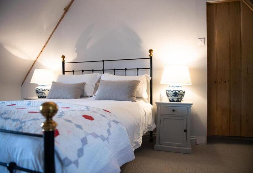 اتاق لوکس با تخت بزرگ, Barton Cottage Bed And Breakfast