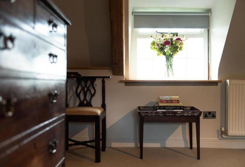 اتاق لوکس با تخت بزرگ, Barton Cottage Bed And Breakfast