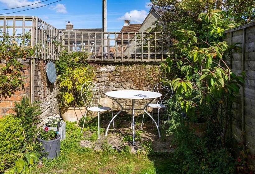 اتاق لوکس با تخت بزرگ, Barton Cottage Bed And Breakfast