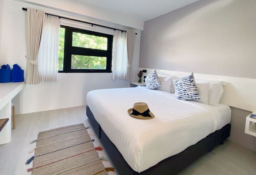 キングサイズベッドのスーペリアルーム, Blue Tao Beach Hotel   Sha Plus