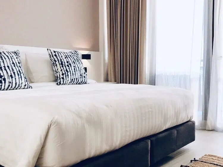 キングサイズベッドのスーペリアルーム, Blue Tao Beach Hotel   Sha Plus