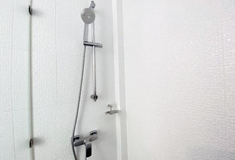 キングサイズベッドのスーペリアルーム, Blue Tao Beach Hotel   Sha Plus