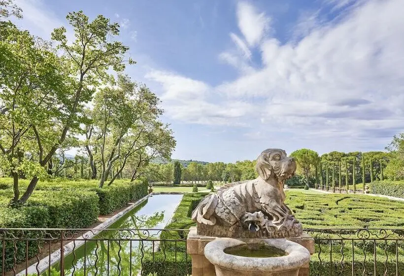 プレステージスイート, Chateau De La Gaude
