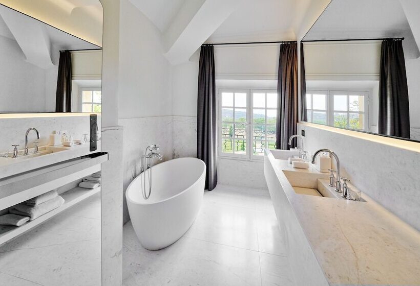 プレステージスイート, Chateau De La Gaude