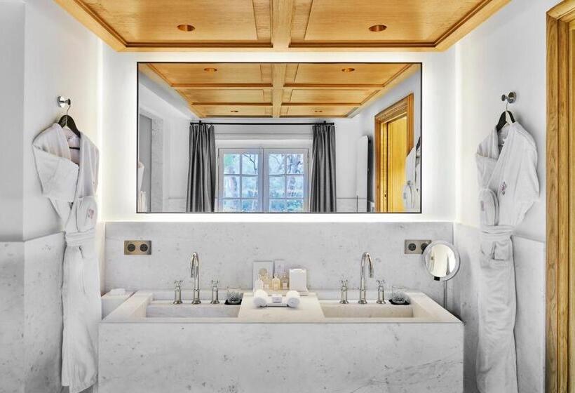 プレステージスイート, Chateau De La Gaude