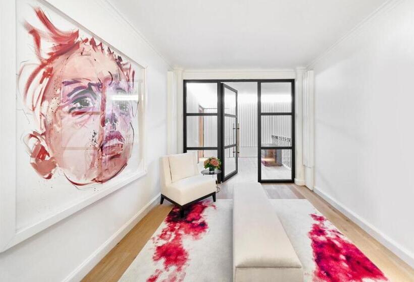 スイート, Chateau De La Gaude