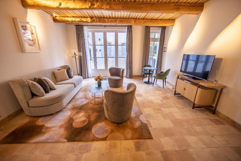 メゾネットスイート, Chateau De La Gaude