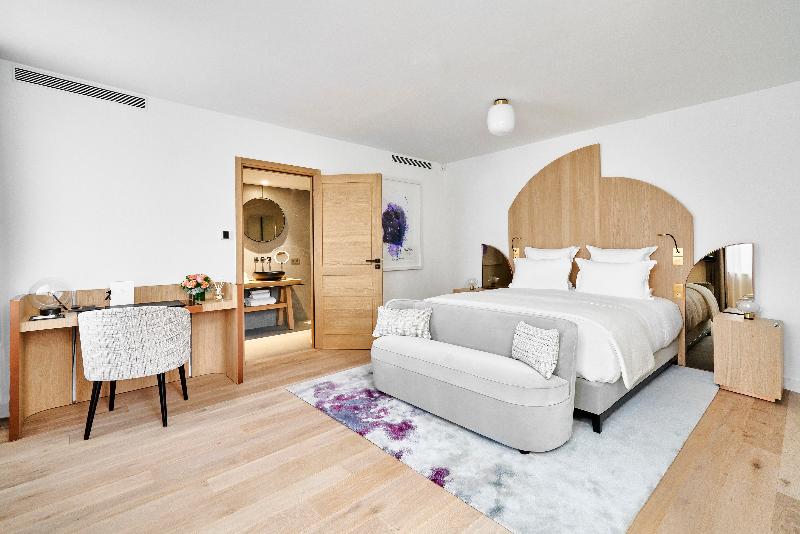 デラックスルーム, Chateau De La Gaude