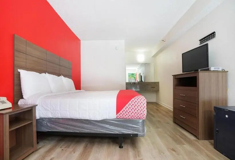 キングサイズベッドのスタンダードルーム, OYO Hotel Decatur I-285 The Perimeter