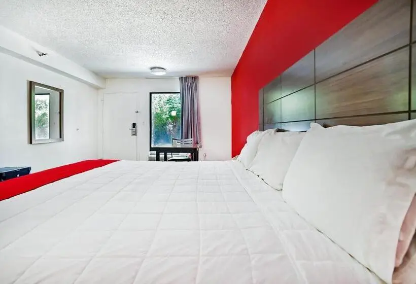 キングサイズベッドのスタンダードルーム, OYO Hotel Decatur I-285 The Perimeter