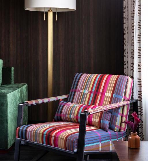 キングサイズベッドのスイートルーム, Graduate By Hilton Columbus