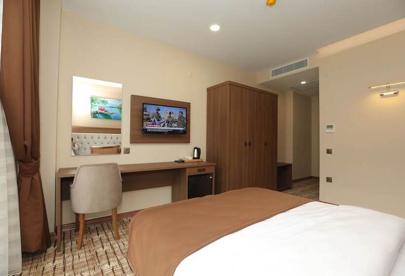 غرفة قياسية, Grand Mela