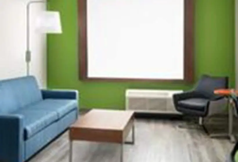 身障者適用スイートルーム, Holiday Inn Express & Suites   Odessa I 20, An Ihg