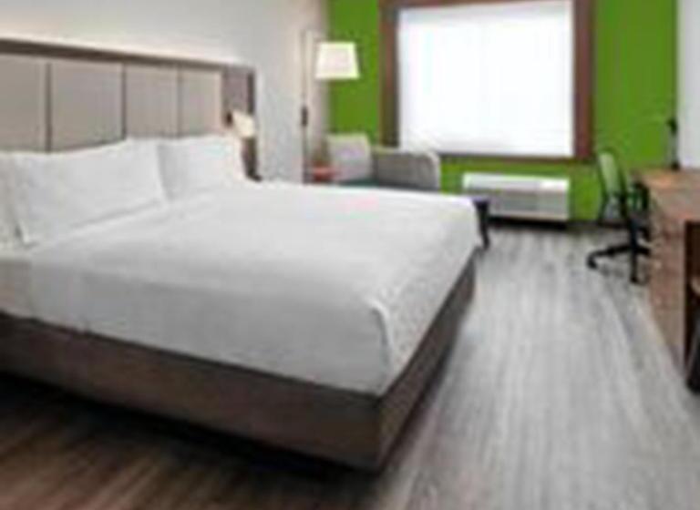 Люкс Кровать Кинг, Holiday Inn Express & Suites   Odessa I 20, An Ihg