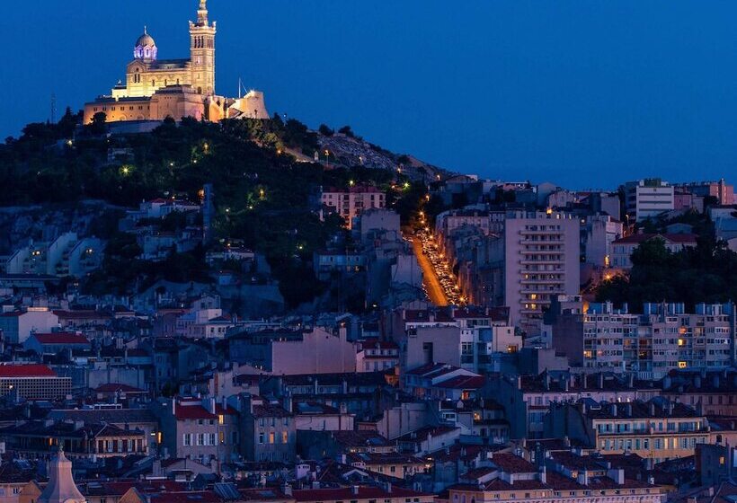 Классический Номер, Mercure Marseille Canebiere Vieuxport