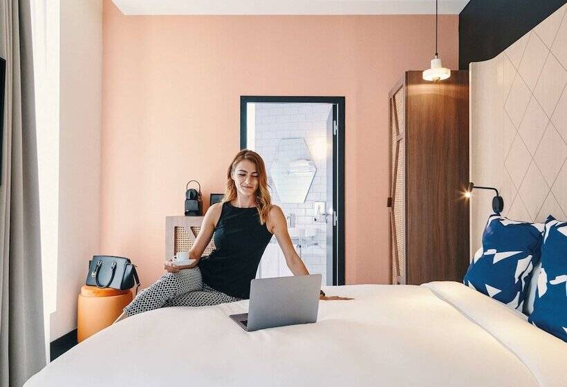 Номер Престиж, Mercure Marseille Canebiere Vieuxport