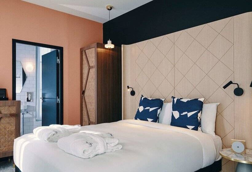 Номер Престиж, Mercure Marseille Canebiere Vieuxport