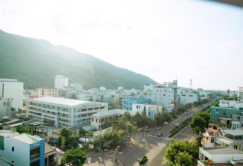 اتاق استاندارد با چشمانداز شهر, Khách Sạn Misa