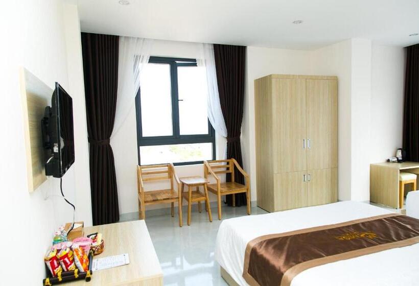 سوییت خانوادگی, Khách Sạn Misa