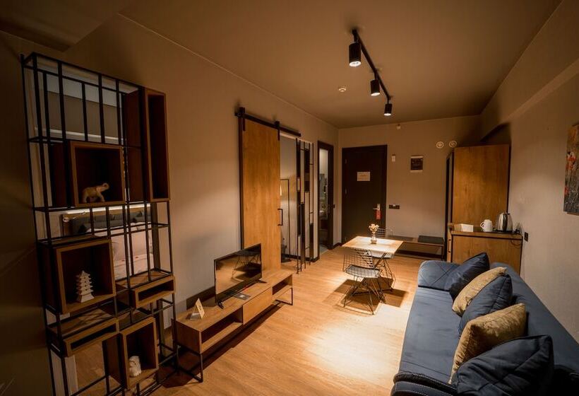 可观山景的小型套房, The Kayseri Loft