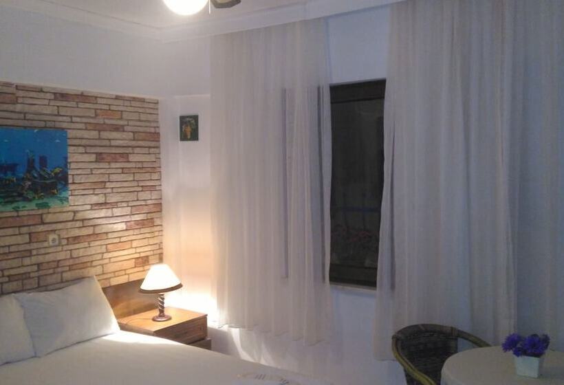 اتاق اکونومی, Adali Guest House