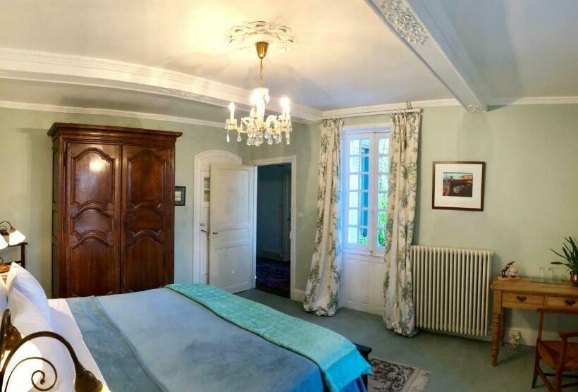 ファミリースイートの２ベッドルーム, Le Chevalier Noir