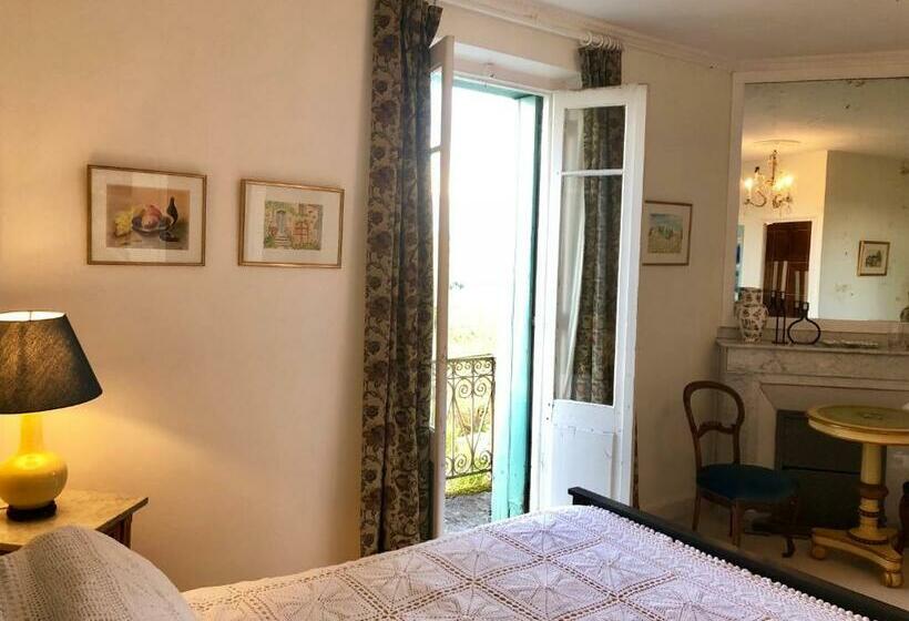 デラックスルーム, Le Chevalier Noir