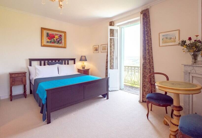 デラックスルーム, Le Chevalier Noir