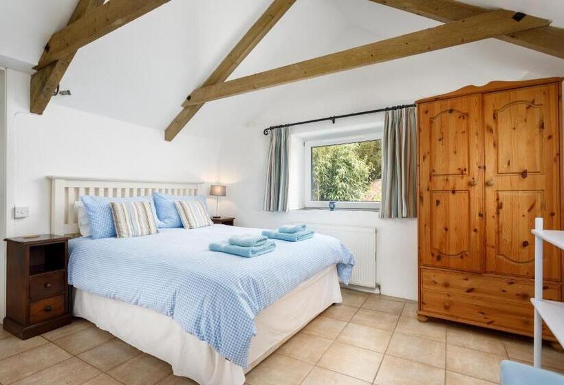 סטודיו סטנדרט, מיטה זוגית, Little Pengelly Farm