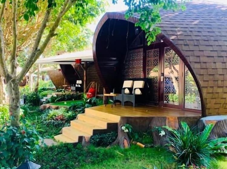 Standard bungalow river view, Con Khuong Resort Can Tho