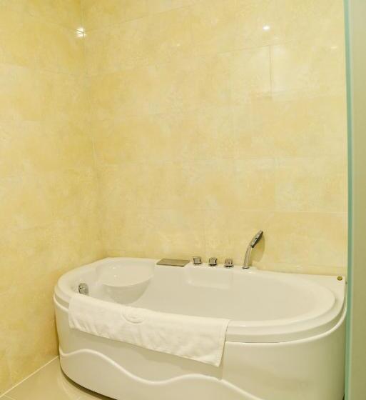 اتاق لوکس با بالکن, Con Khuong Resort Can Tho