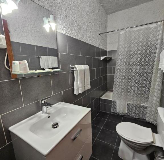 标准间, Le Marina