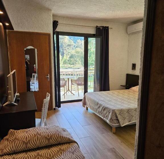 带景观的三人标准房间, Le Marina