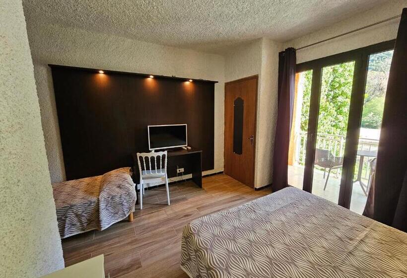 带景观的三人标准房间, Le Marina