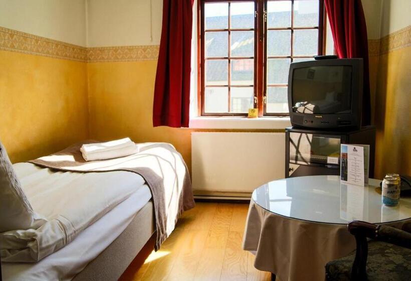 스탠다드 싱글 룸, Vardshuset Hwitan