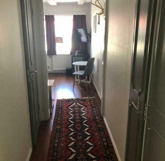 스탠다드 싱글 룸, Vardshuset Hwitan