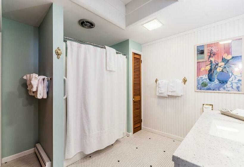 غرفة قياسية سرير كينج, Westbrook Inn Bed And Breakfast