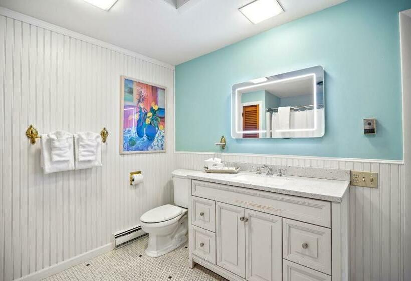 غرفة قياسية سرير كينج, Westbrook Inn Bed And Breakfast