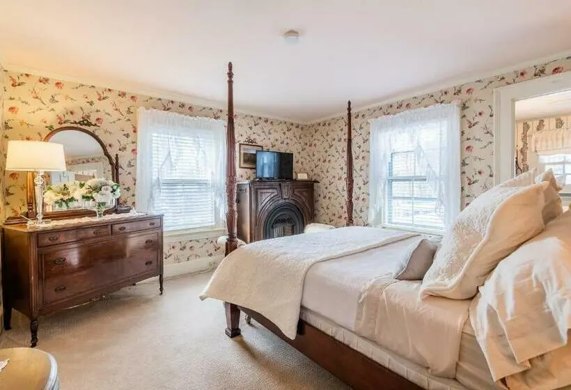 デラックスルーム, Westbrook Inn Bed And Breakfast