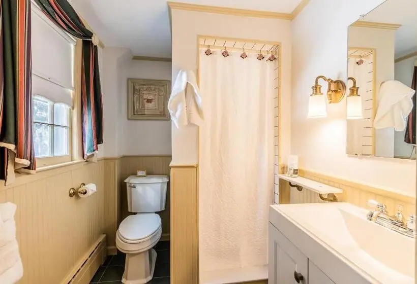 バルコニー付スイート, Westbrook Inn Bed And Breakfast