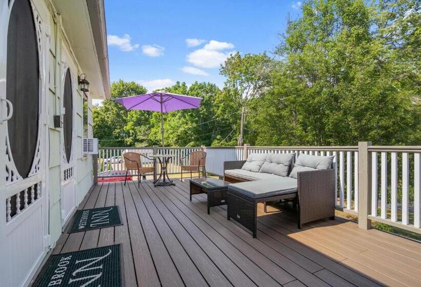 جناح مزوَّد بشرفة, Westbrook Inn Bed And Breakfast