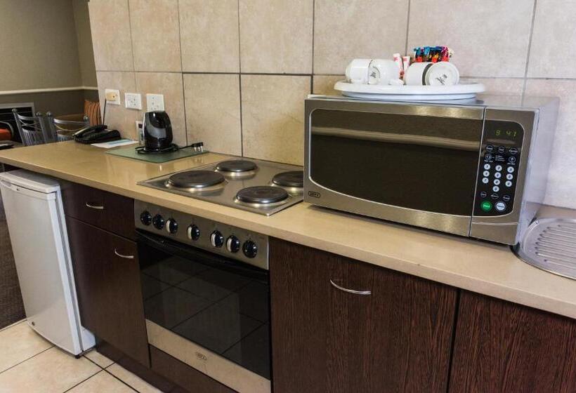 带大床的高级房间, Mercure Hotel Nelspruit