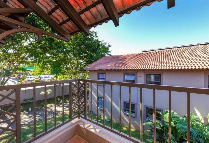 带阳台的豪华间, Mercure Hotel Nelspruit