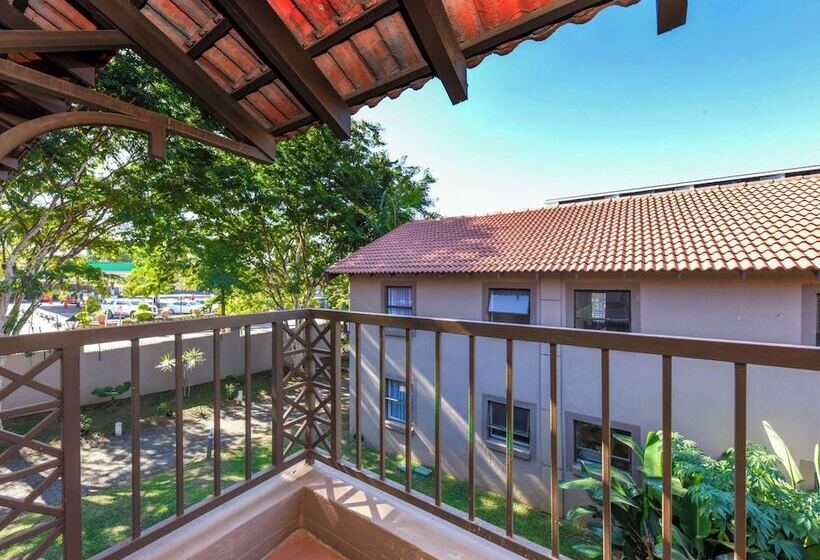 Номер Deluxe с Балконом, Mercure Hotel Nelspruit